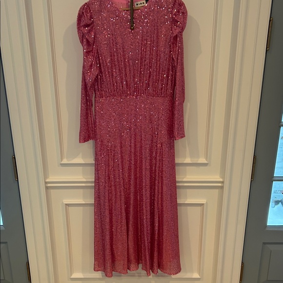 RIXO Pink Sequins Dress Valentine’s Day - Picture 3 of 5